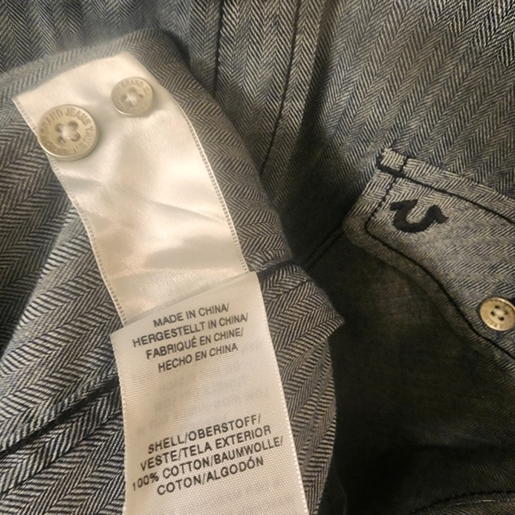 True Religion Slim Herringbone Button Down Long Sleeve Shirt Mens Large - Picture 9 of 10